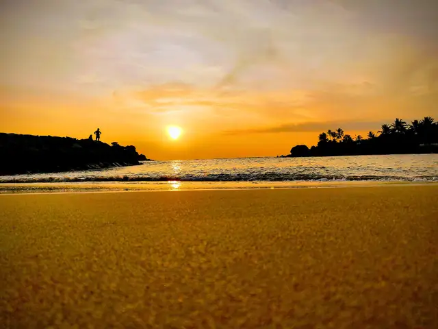 Sunset over Midigama beach