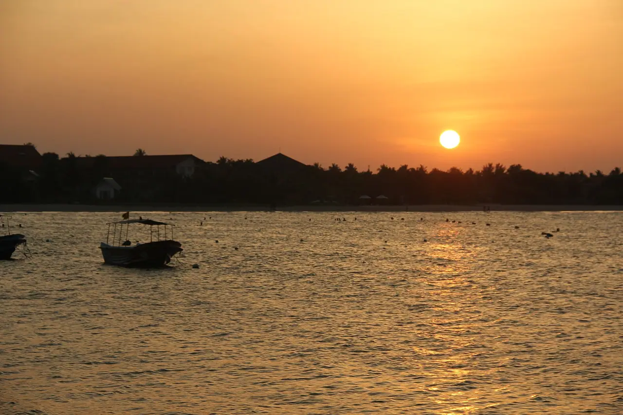 Pasikudah beach in the evening