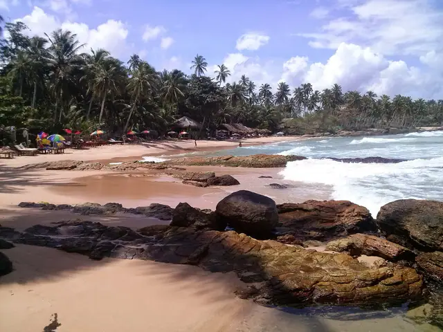 Goyambokka beach near Tangalle